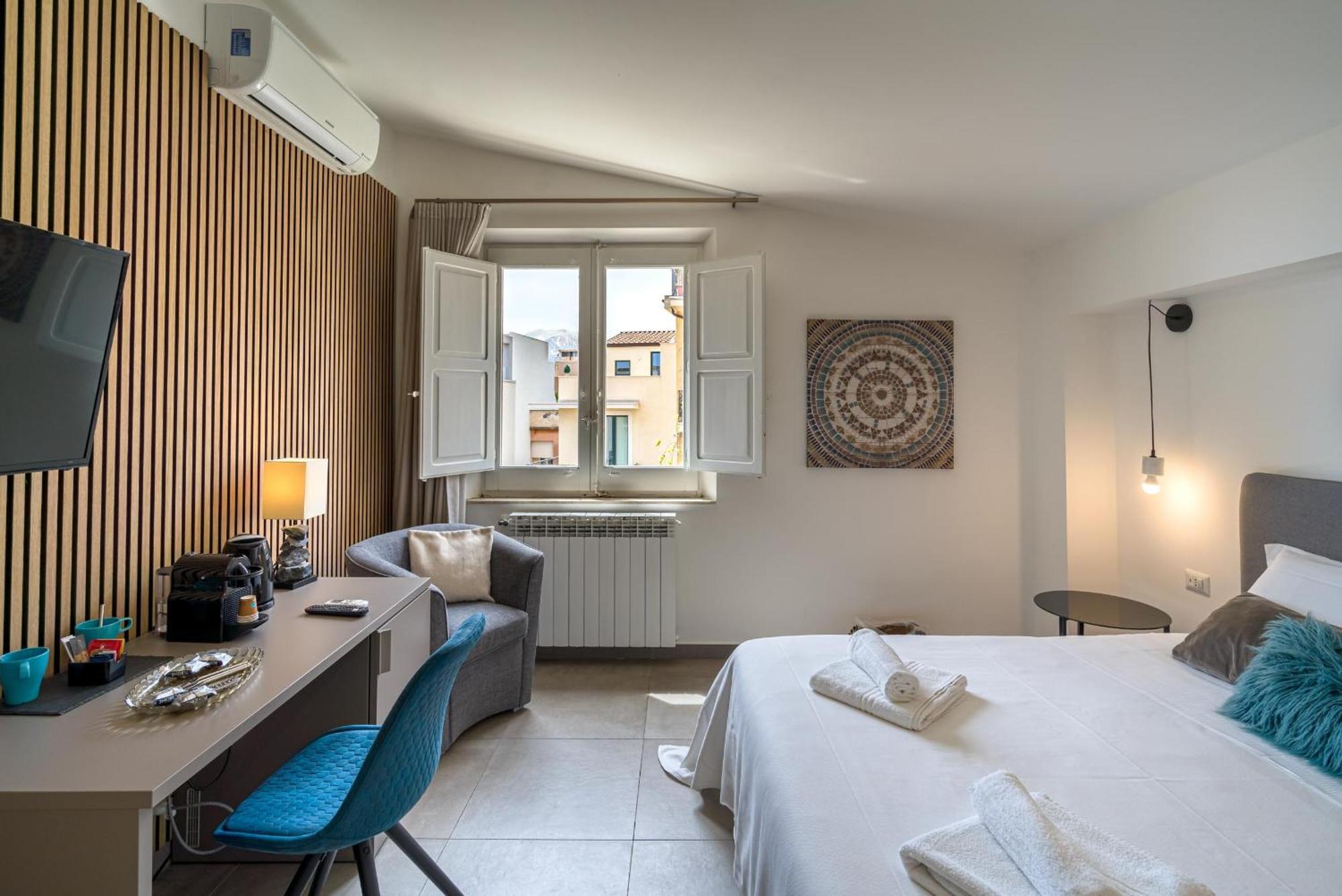 Al Duomo Rooms & Flats 陶尔米纳 外观 照片