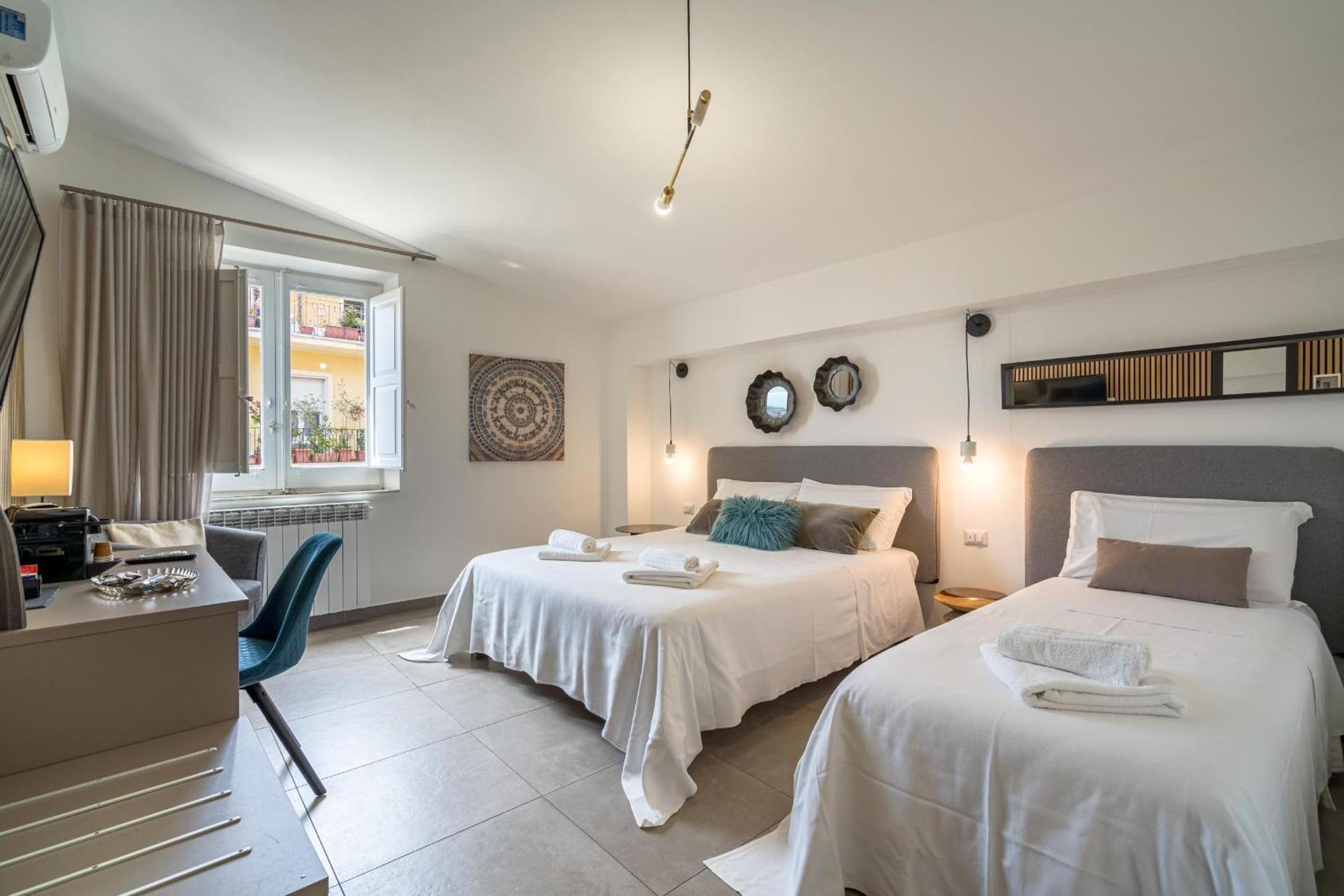 Al Duomo Rooms & Flats 陶尔米纳 外观 照片